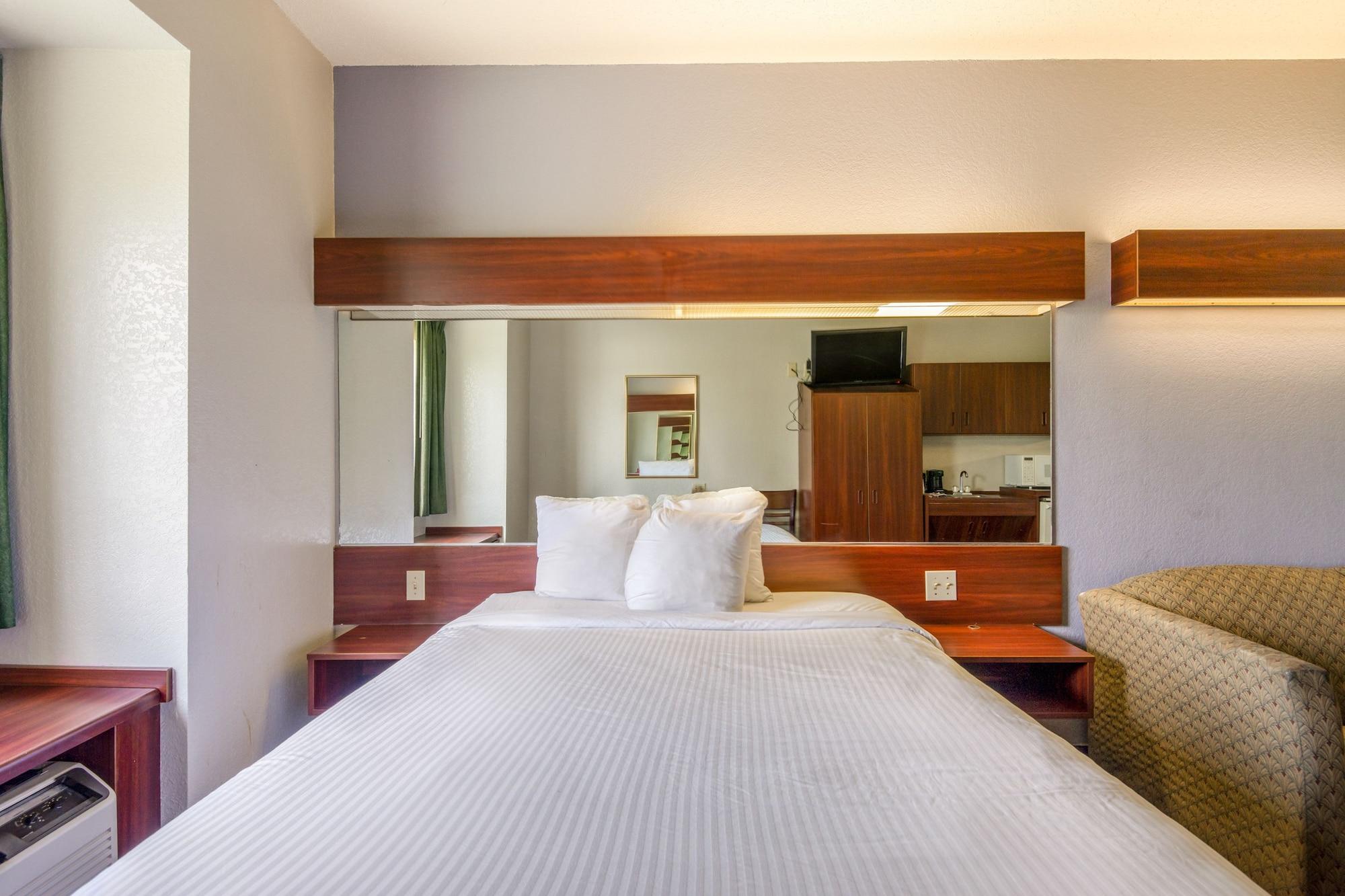 Trident Inn & Suites, Baton Rouge (Adults Only) Prairieville Extérieur photo