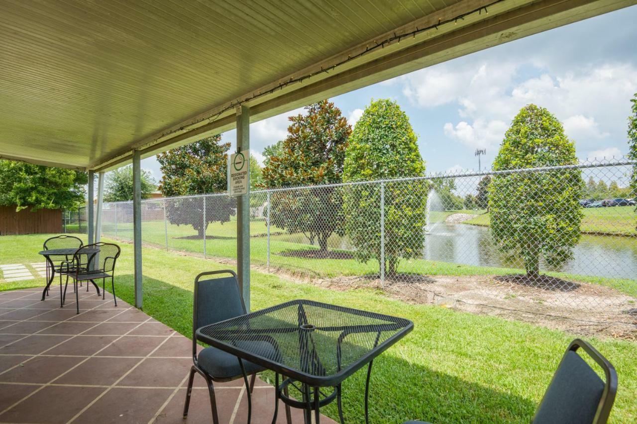 Trident Inn & Suites, Baton Rouge (Adults Only) Prairieville Extérieur photo